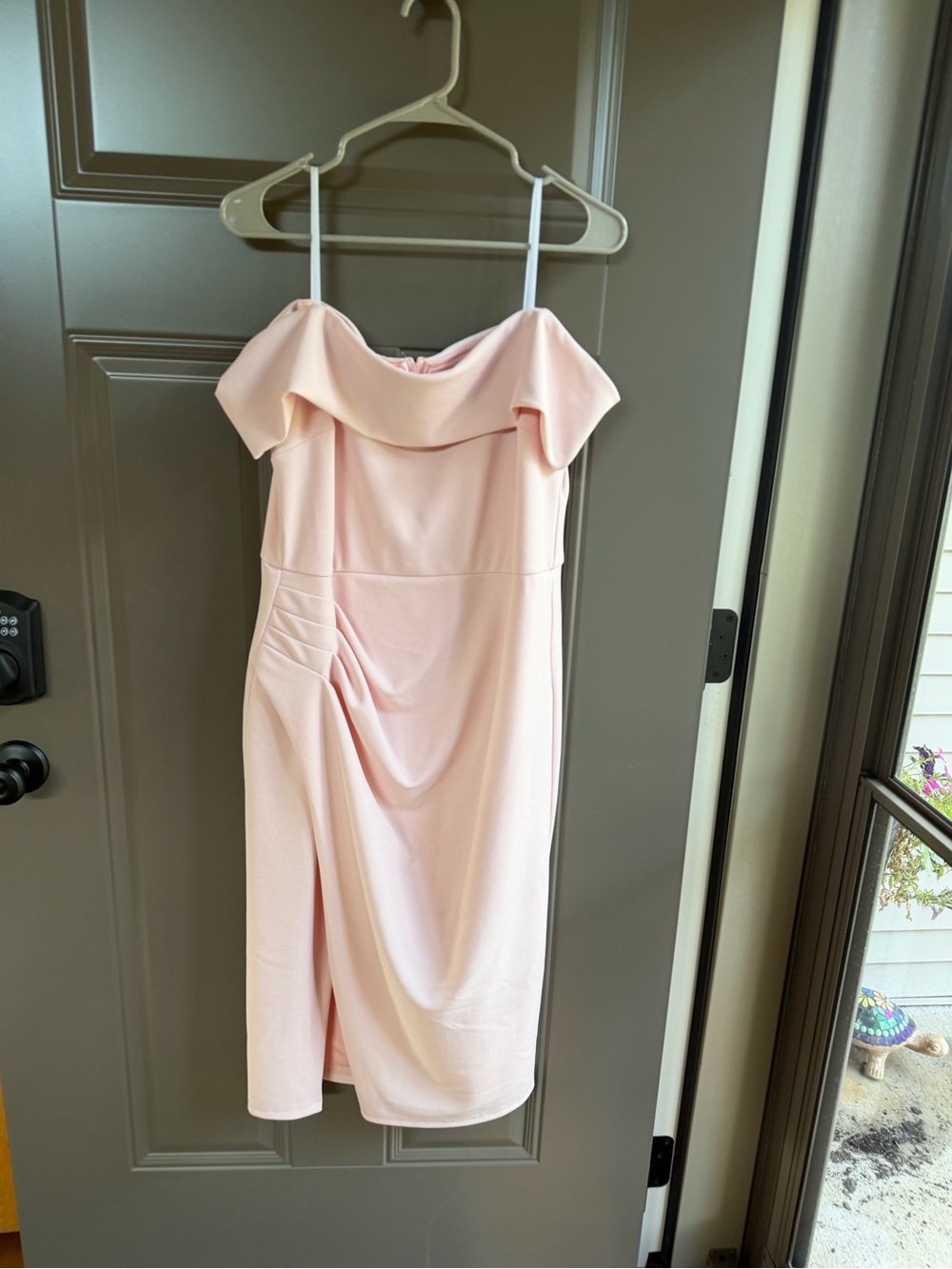 Juniors Premier Amour Off the Shoulder Blush Draped Midi Dress, Size 14